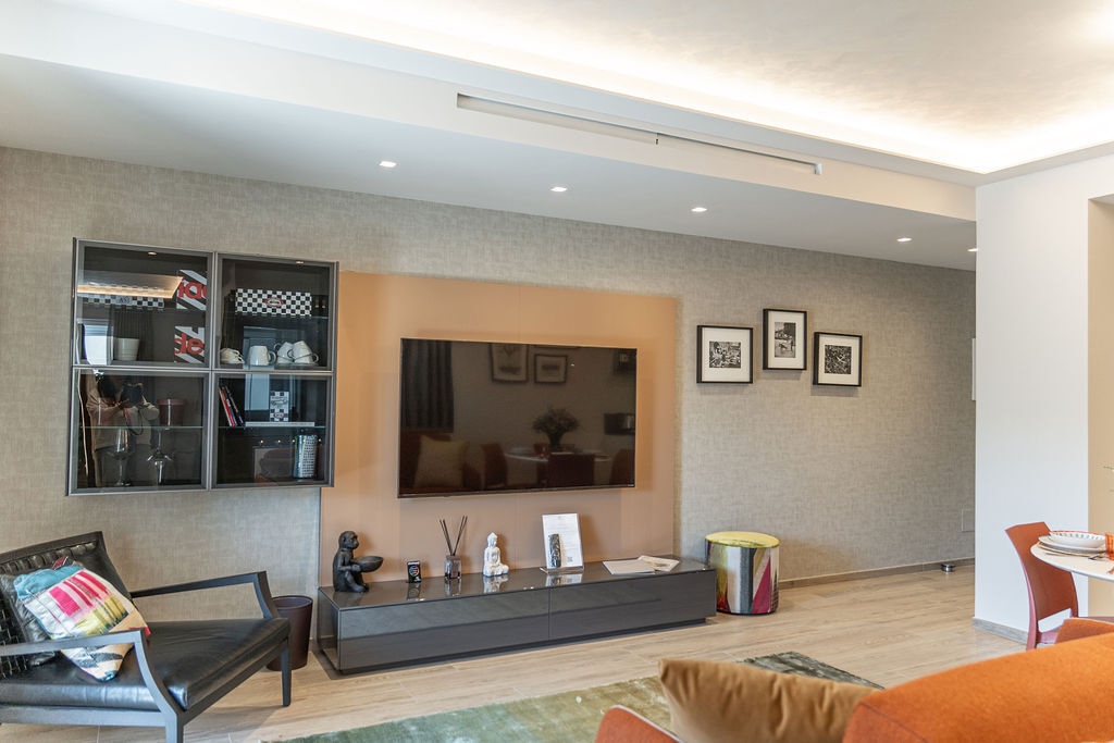 A refined Easter Suites interior