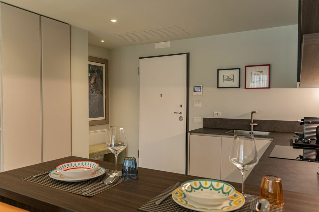 Suite Sophia — light that moves through the day 2